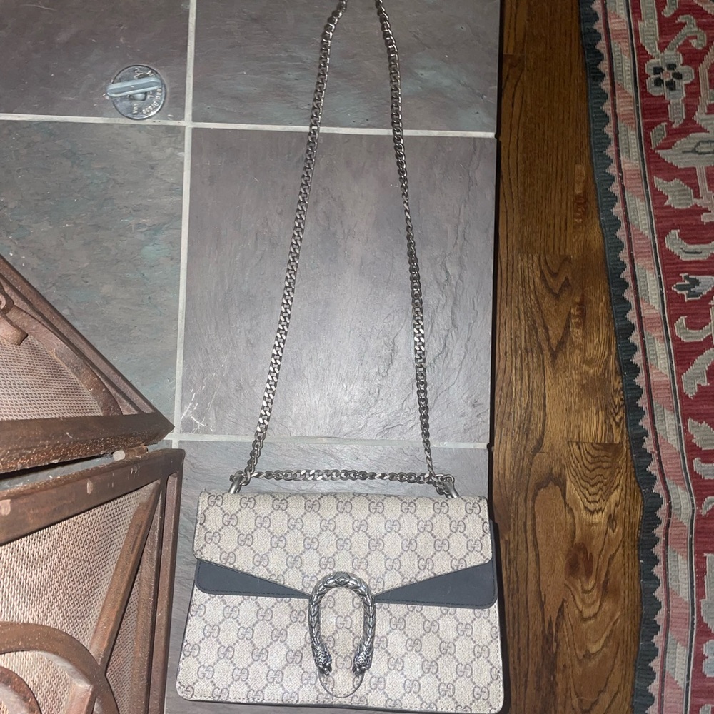 BARELY USED Purse
